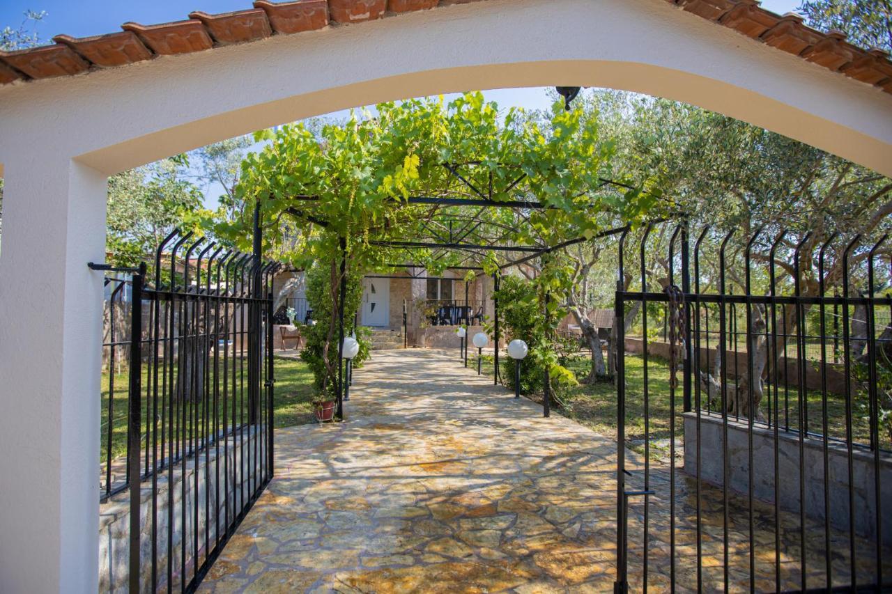 Villa Vergia Sozopoli Eksteriør bilde